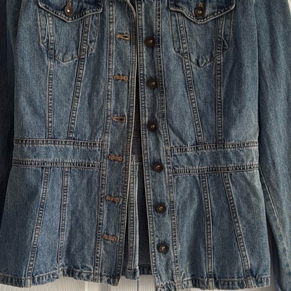 DKNY Jeans Denim Jacket - Size Large - Picture 4 of 15
